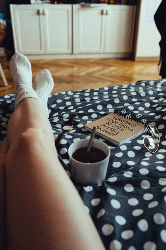 Chilling in bed in woollen socks 3