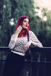 Retro style shoot in the park 4 photo