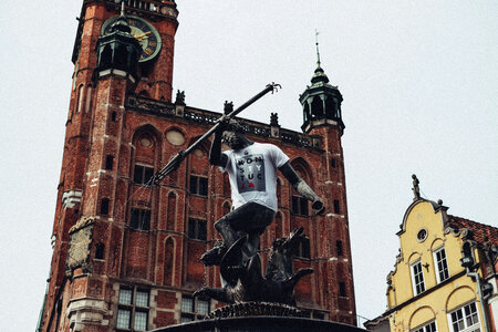 Statue of Neptune in a T-shirt