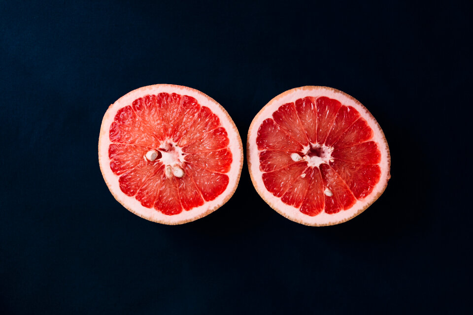 Grapefruits cut in half 3