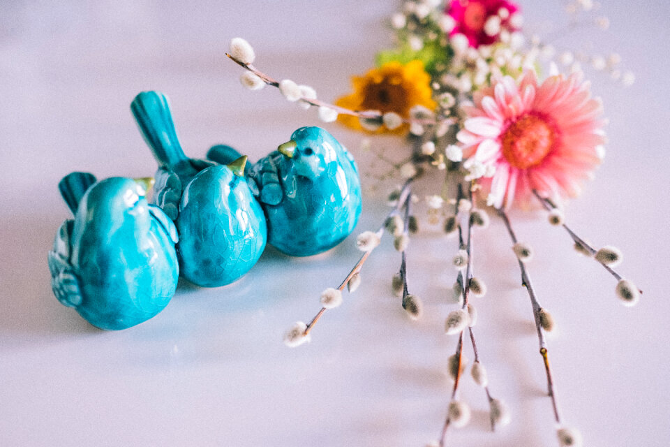 Ceramic birds and Easter palm 2