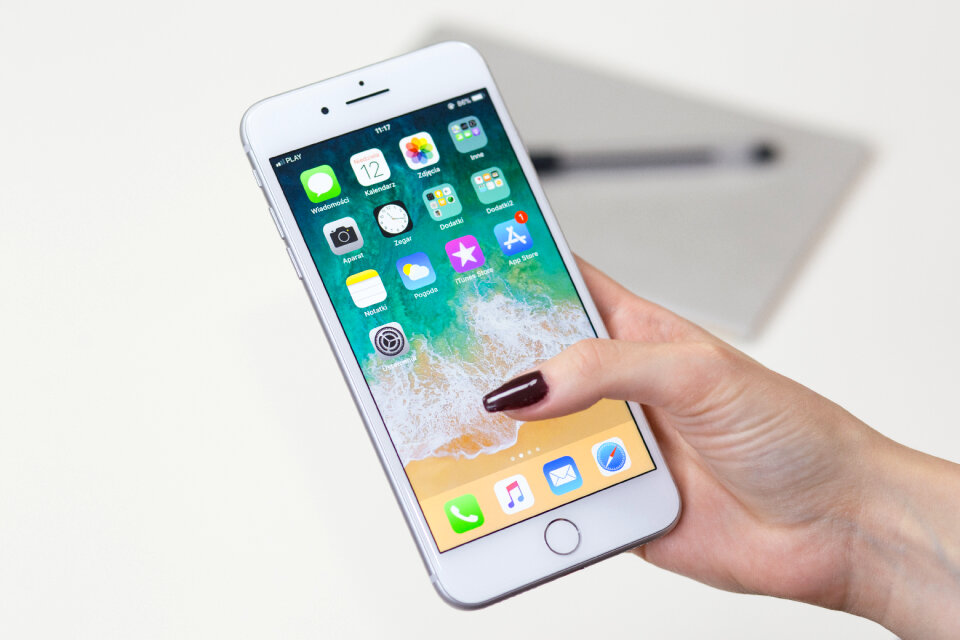 iPhone 8 Plus in female hand