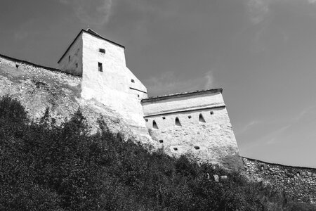 Râșnov castle walls and towers