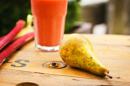 Pear and rhubarb smoothie 5 photo