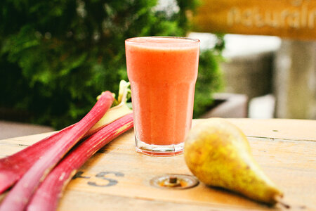 Pear and rhubarb smoothie 4 photo
