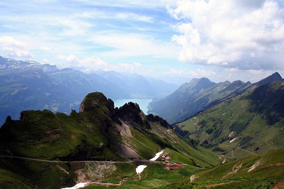 Lake of brienz switzerland landscape