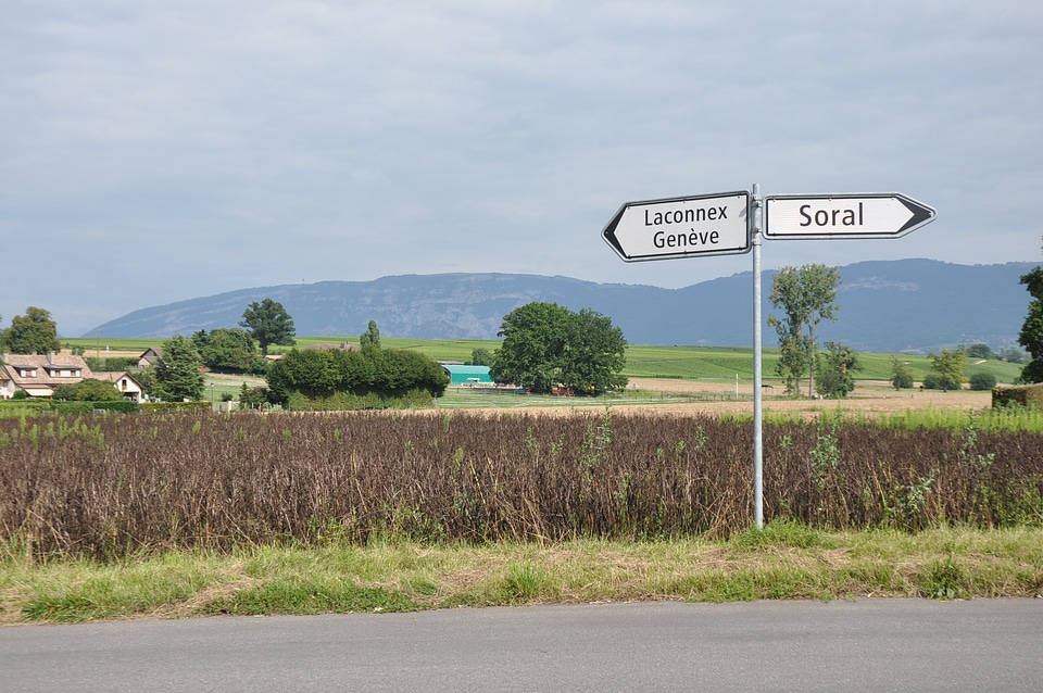 Village road road sign