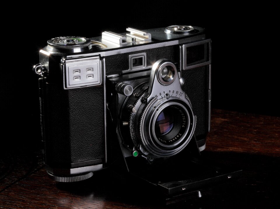 Black and Grey Camera