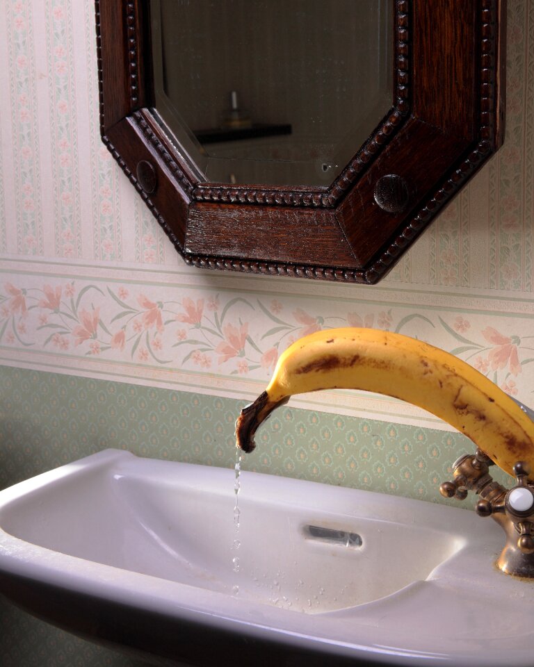 Free stock photo of banana, brown, faucet
