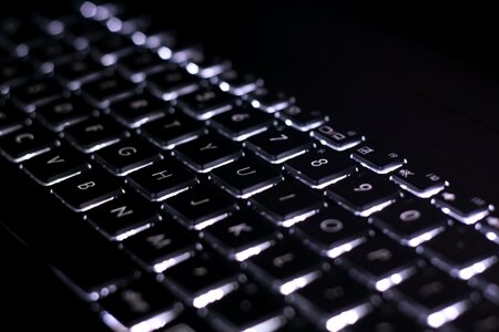 Free stock photo of keyboard, laptop, light