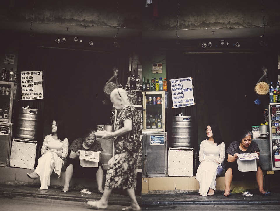Girl hanoi generations