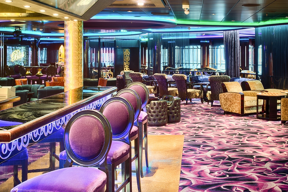 Design restaurant furniture