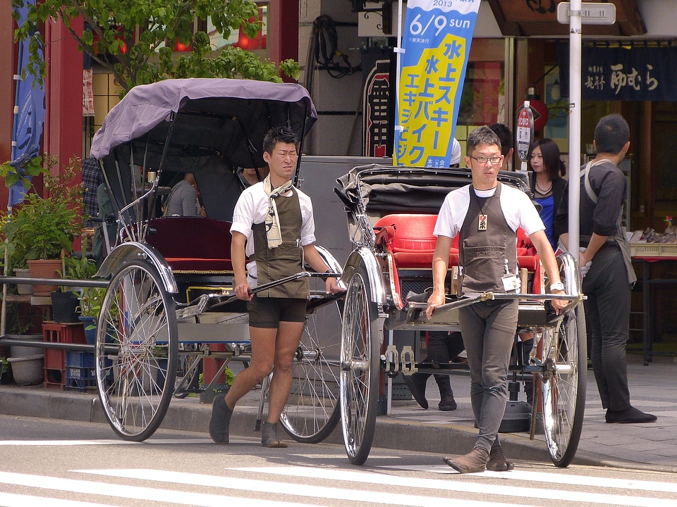 Jinrikisha rickshaw town