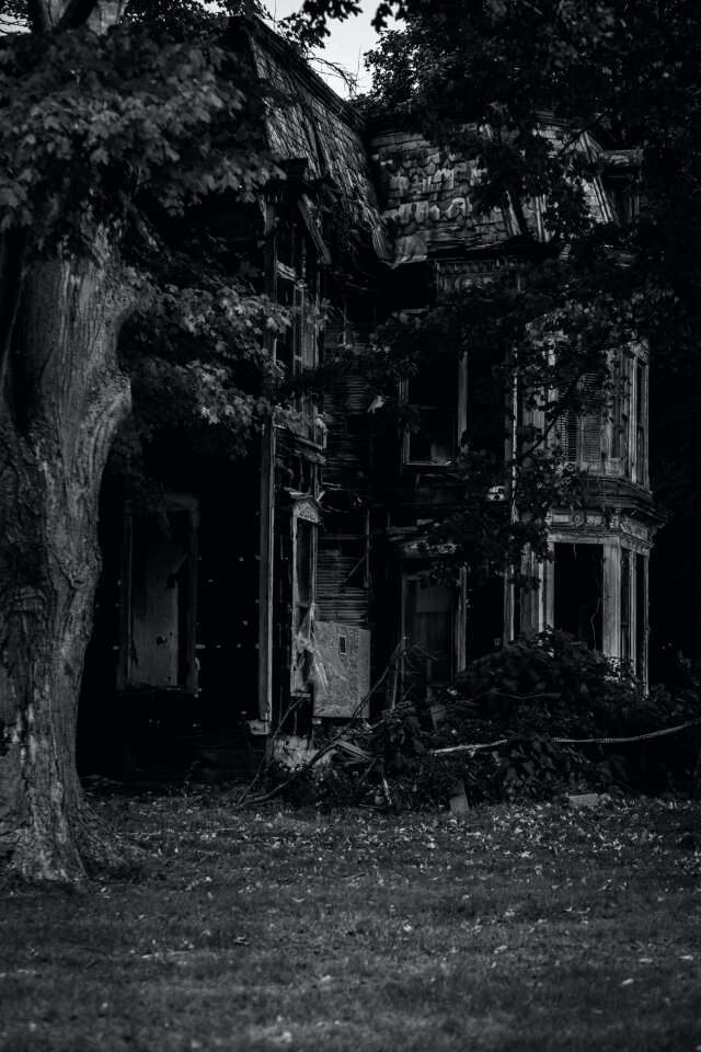Free stock photo of abandoned, black and-white, spooky
