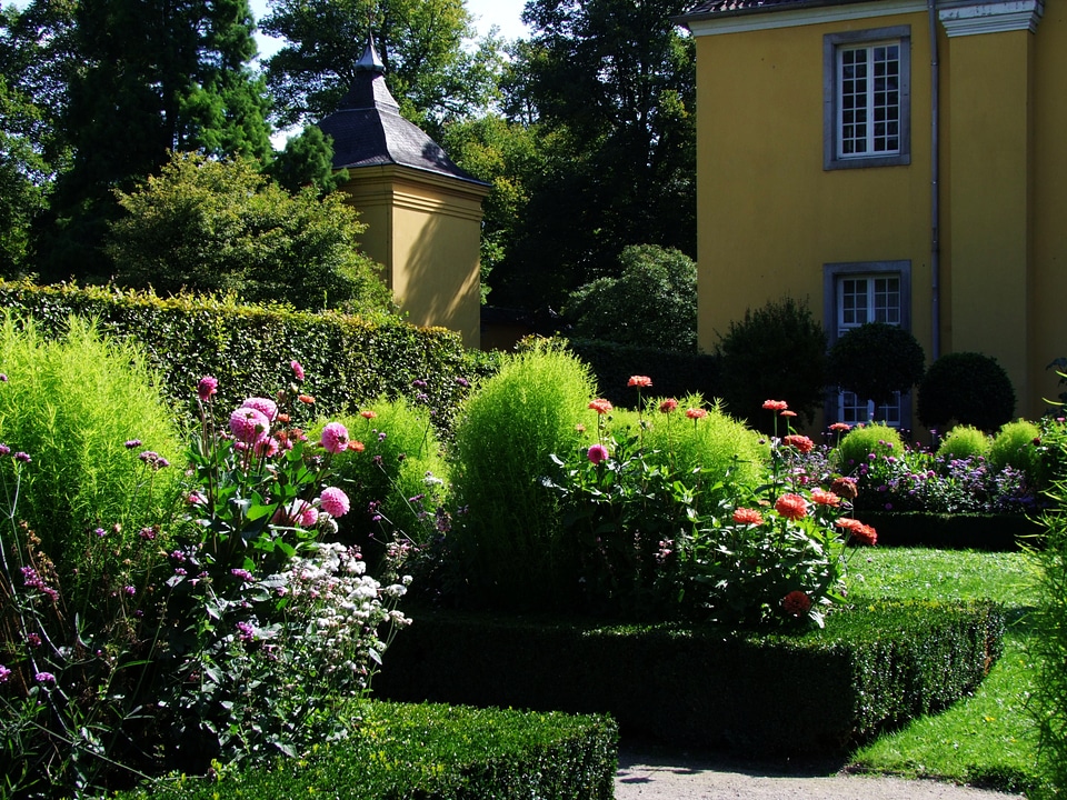 Castle schlossgarten flower garden
