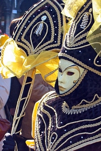 Mask italy disguise