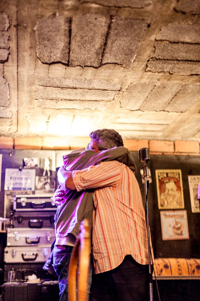 Free stock photo of band, calin, embrace