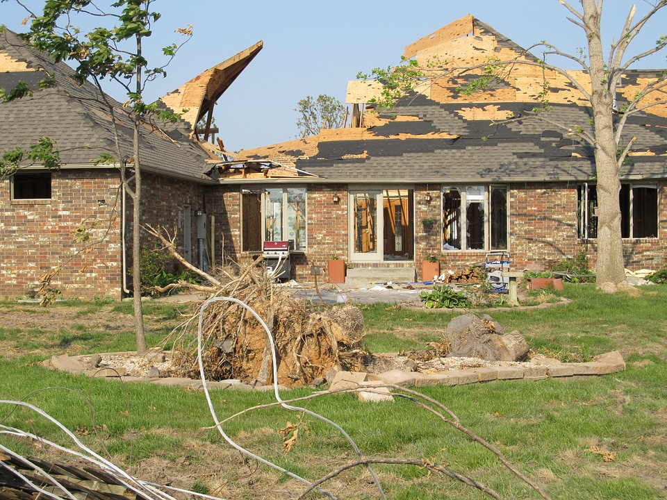 Missouri devastation wreckage