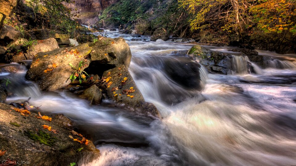 White River Near Grey Rock during Daytime photo