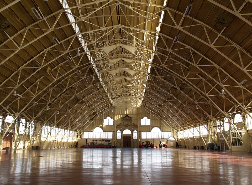 Structural support warehouse