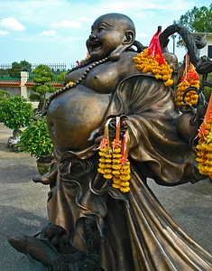 Bronze metal figure