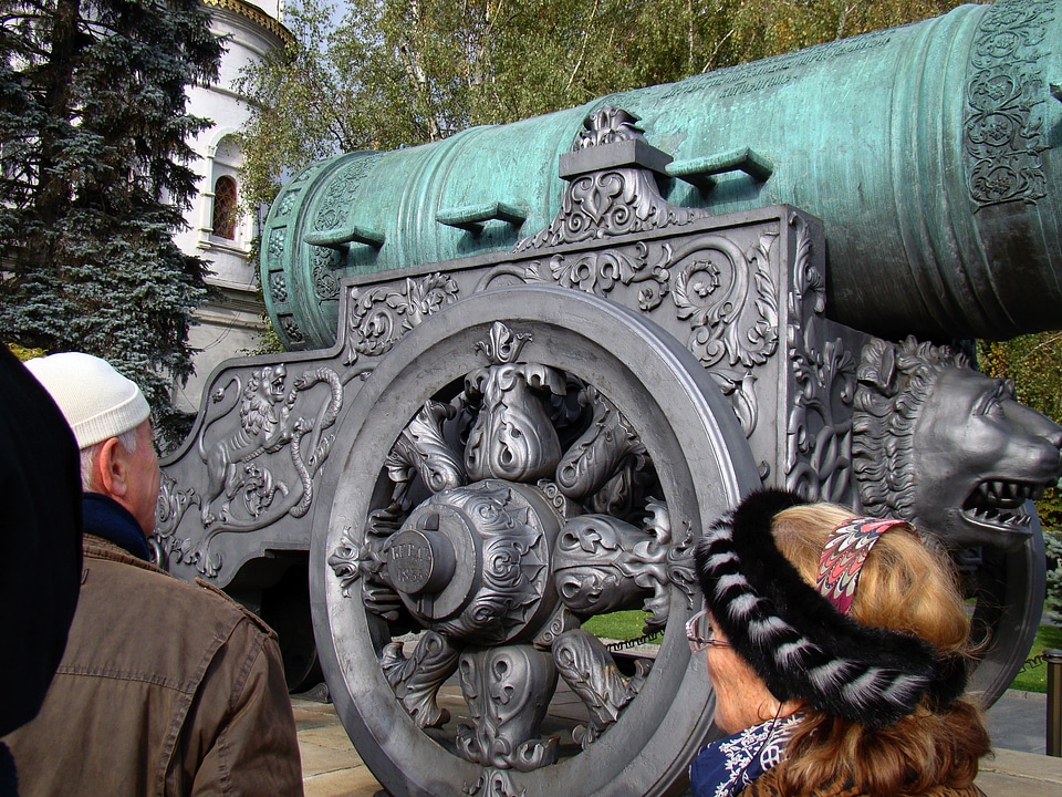 Russia wheel ornament