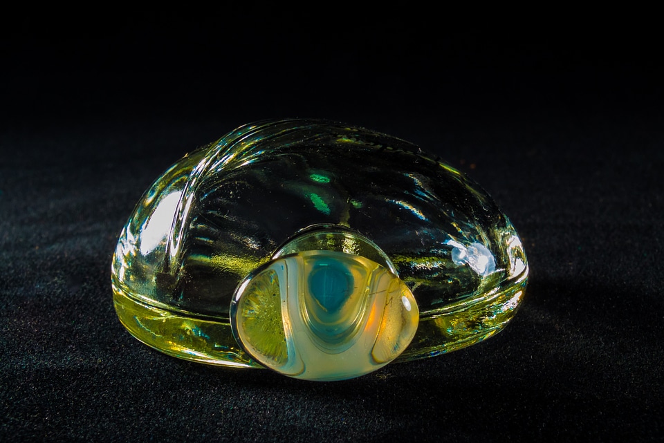 Perfume bottle flacon glass