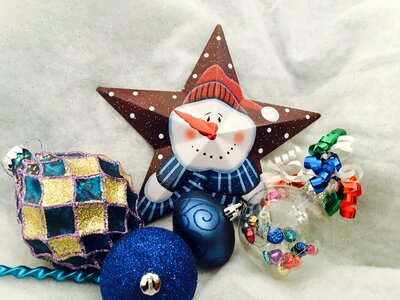 Snowman Print Star Decor photo