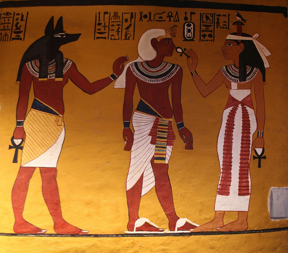 Luxor tomb tutankhamun