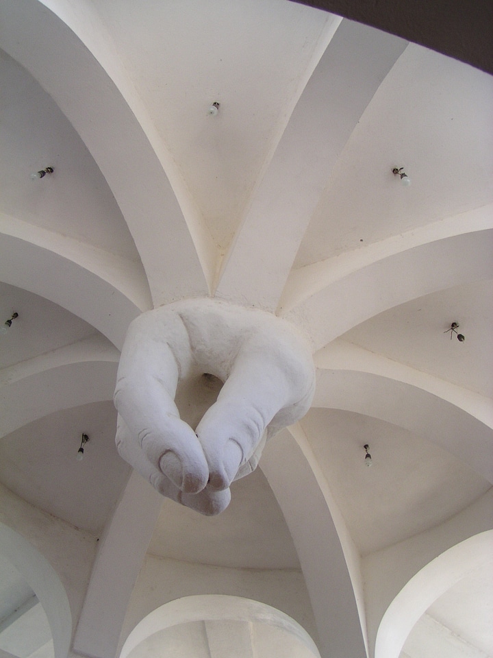 Hanging ceiling decoration