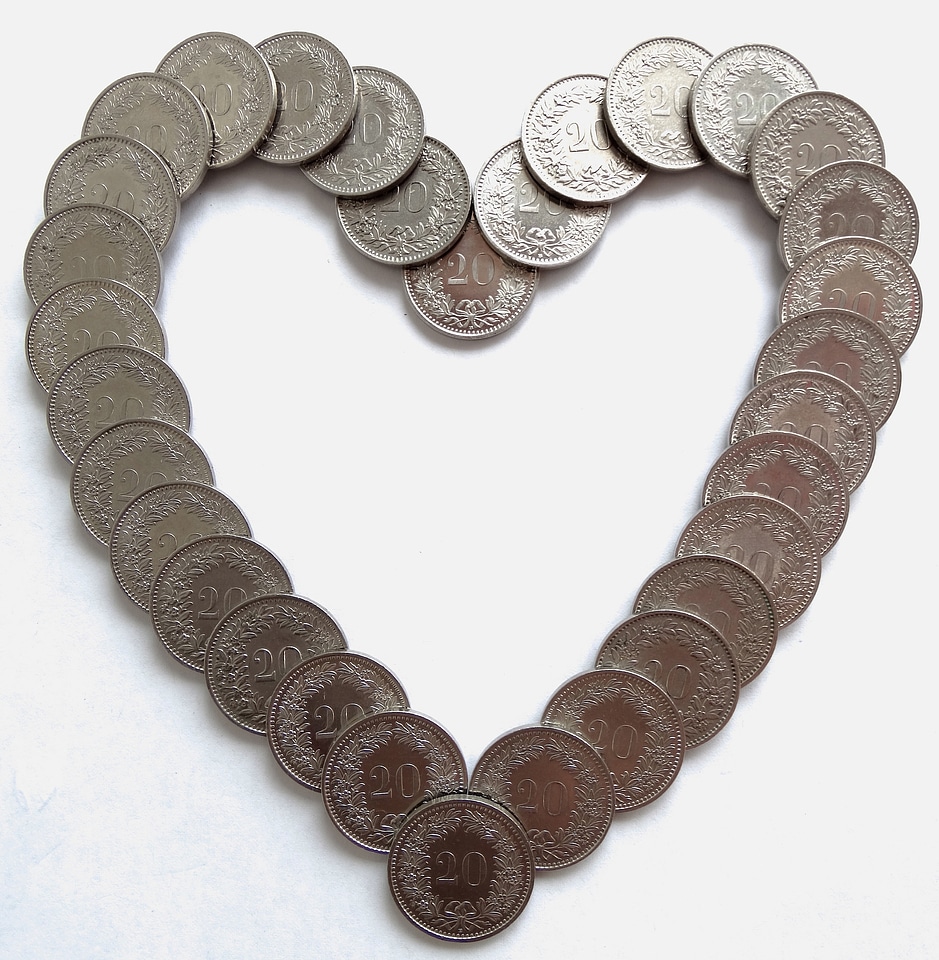 Taxes finance currency