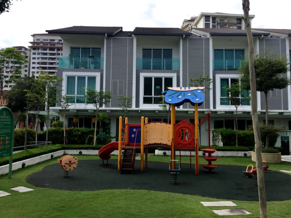 Property Condominium Neighbourhood Residential Area