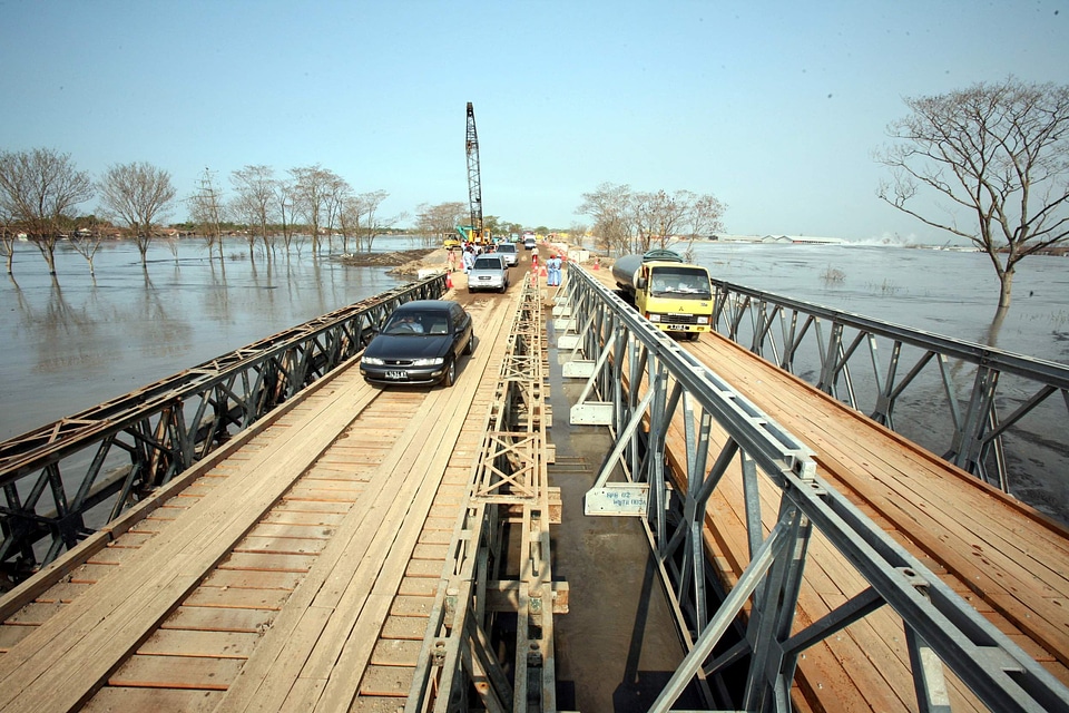 Disaster bridge architecture