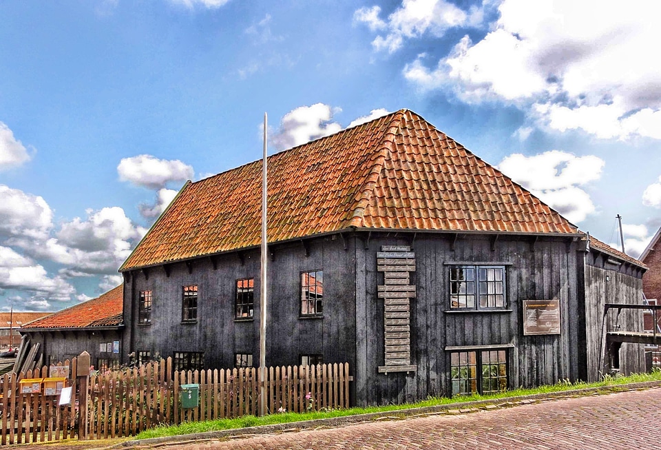 Shop business wood