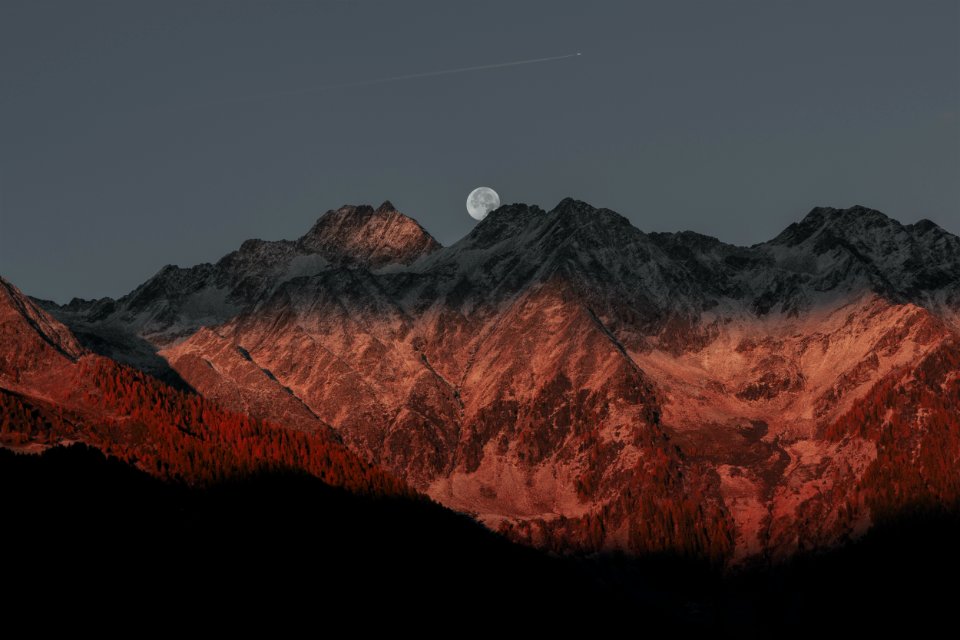 Mountains Behind Fullmoon