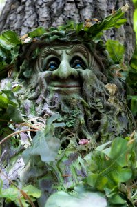 Leaf Tree Plant Statue