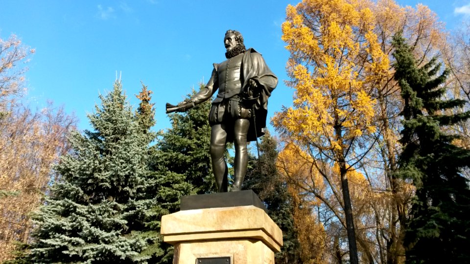 Statue Monument Landmark Tree photo