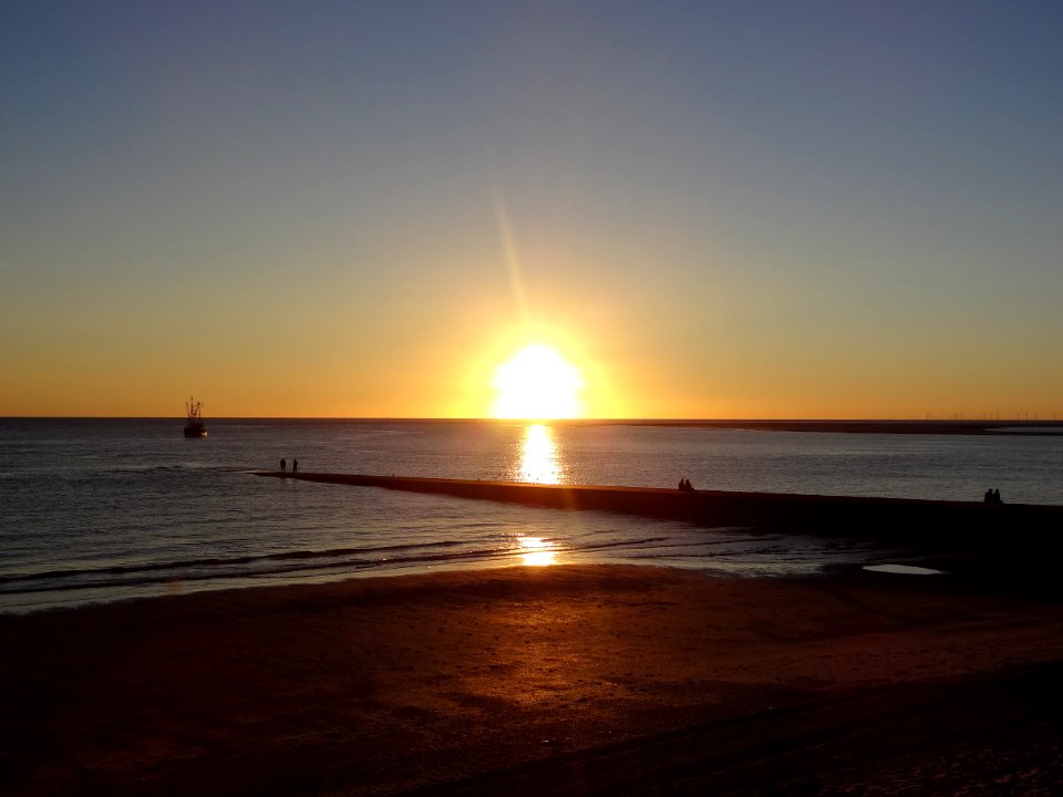 Horizon Sea Sky Sunset photo