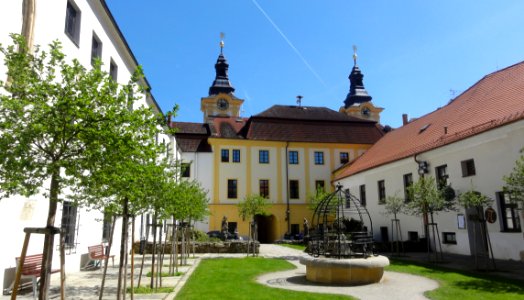 Property Chteau Building Historic Site