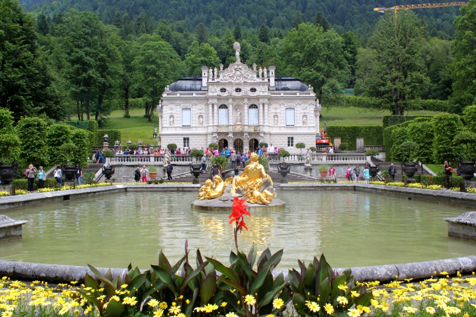 Nature Water Tourist Attraction Palace