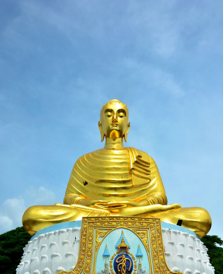Statue Gautama Buddha Landmark Monument