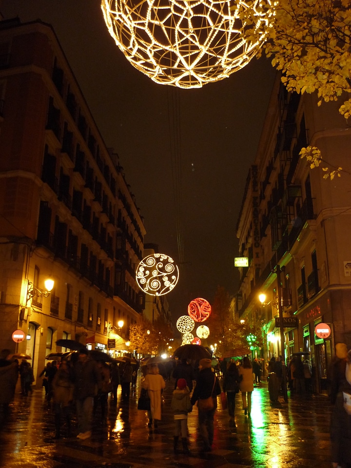Lighting christmas parties
