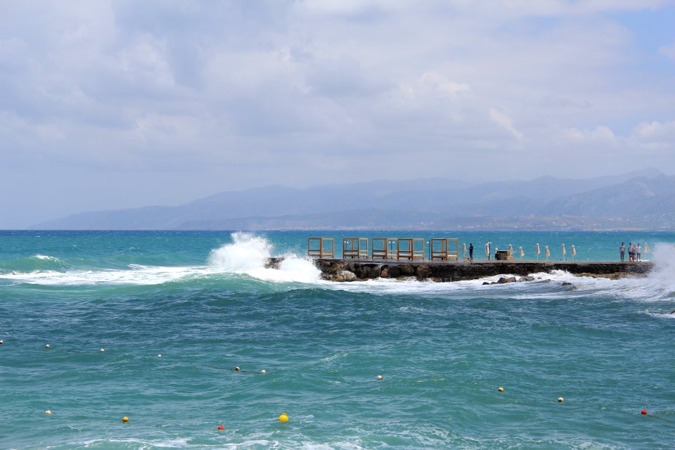 Sea Coastal And Oceanic Landforms Wave Wind Wave