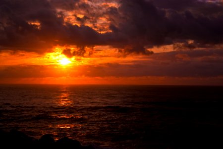 Horizon Sky Afterglow Sea photo
