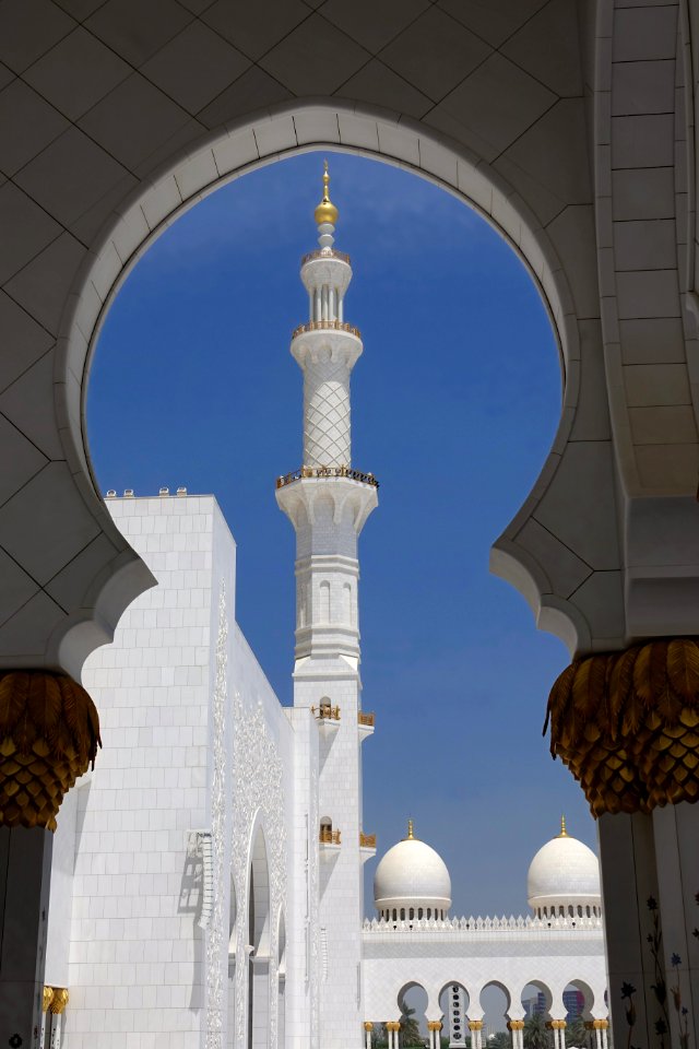 Landmark Arch Column Mosque