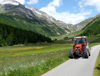 Road Mountainous Landforms Mountain Range Mountain Pass photo