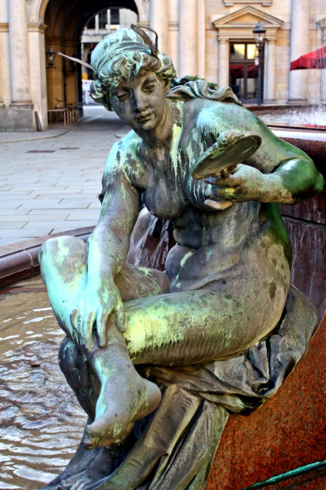 Sculpture Statue Monument Classical Sculpture