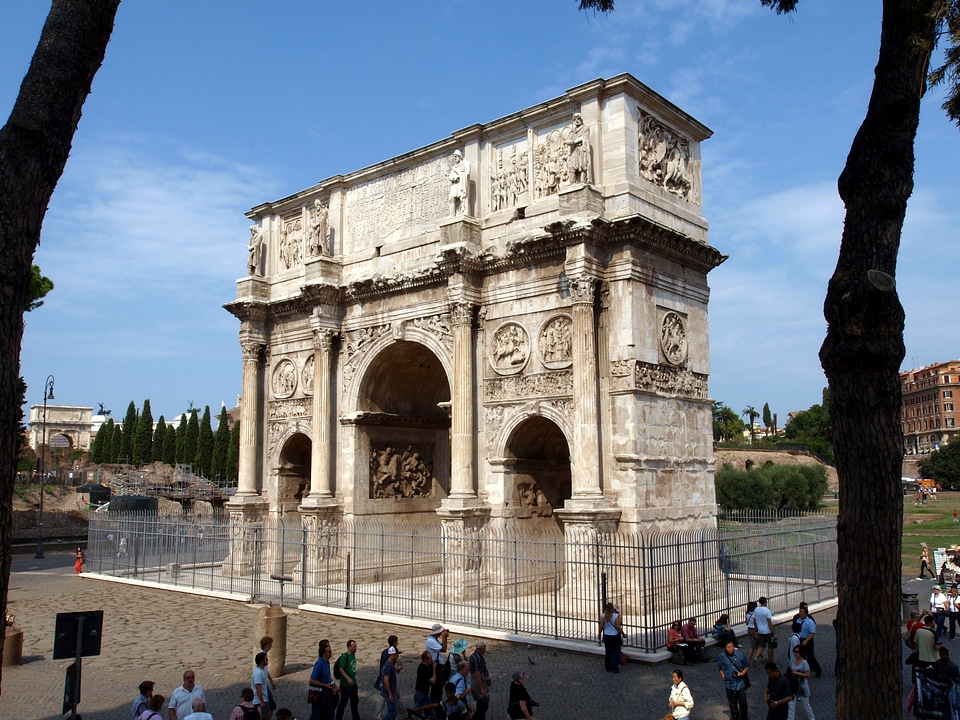 Places of interest monument architecture