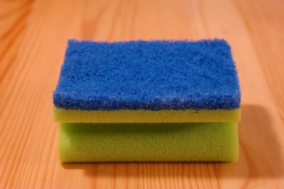 Blue green pot sponge