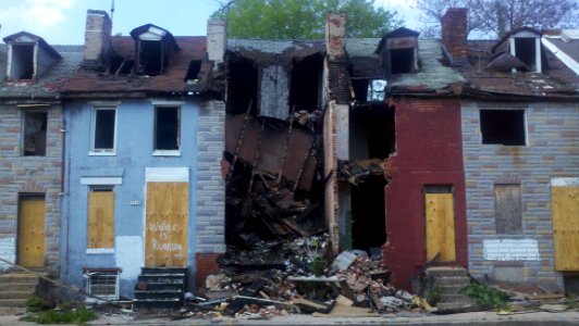 Boss Kelly Row, Saratoga Street
